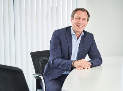 Porträt Jörn Niewiadomsky