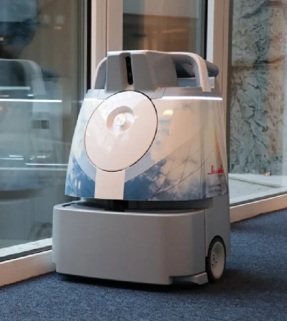 ein Klüh Cleaning Roboter