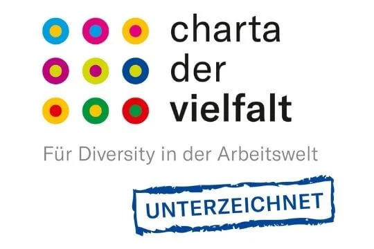 Logo: charta der vielfalt mit dem untertitel "Für Diversity in der Arbeitswelt" und "Unterzeichnet"