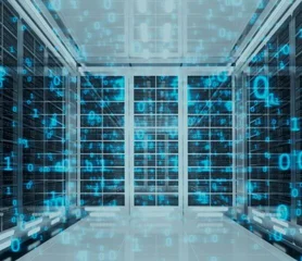 Ein Bild von einem Serverraum, auf dem Bild sind zuätzzlich noch coderierungszahlen in blauer farbe durch das gesamt Bild gezogen