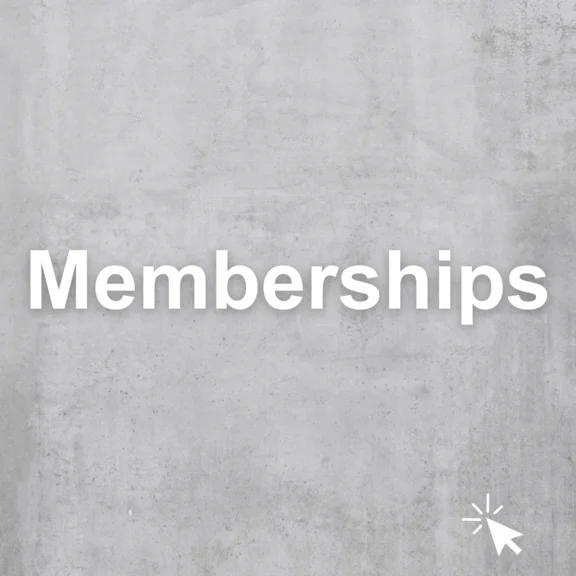 Der Schriftzug "Memberships" in weißer farbe auf steinigen grauen Hintergrund und ein Mauszeiger Icon zum Anlicken