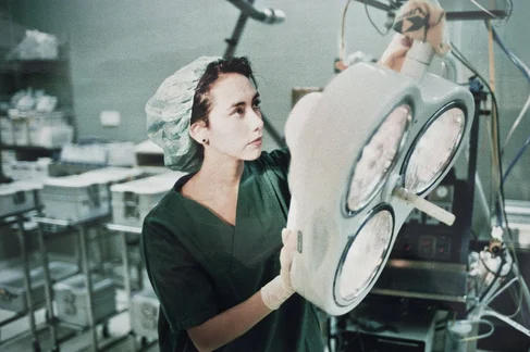 OP-Saal Reinigung 1976